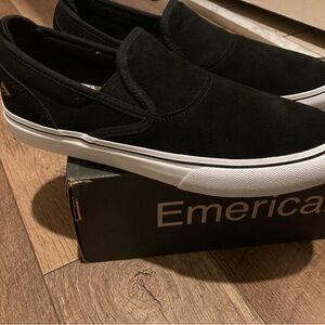 Emerica Wino G6 Slip-On in Black and Gold